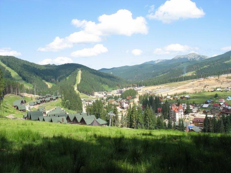 Hotel 100 Metriv Vid Vytyagu Bukovel Habitación foto
